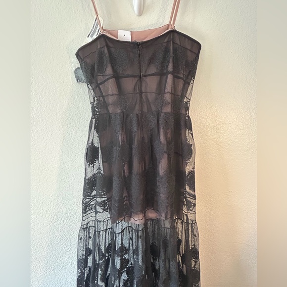 BCBG Max Azria Runway Black Sheer Lace Maxi Dress SZ 6 NWT‎ - Picture 5 of 10